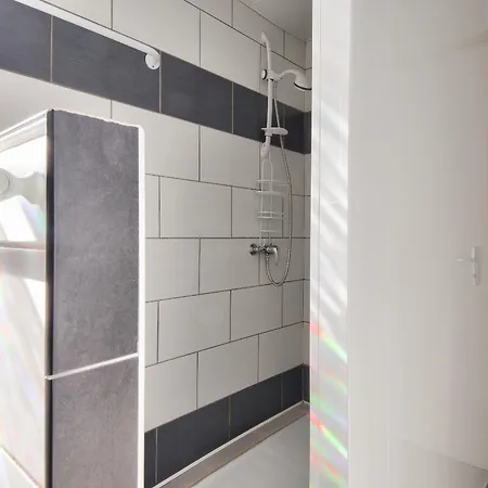 Vakantiehuis Maison Pour 7 A 100m De La - Jardin La Barre-de-Monts