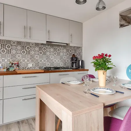 Maison Pour 7 A 100m De La - Jardin