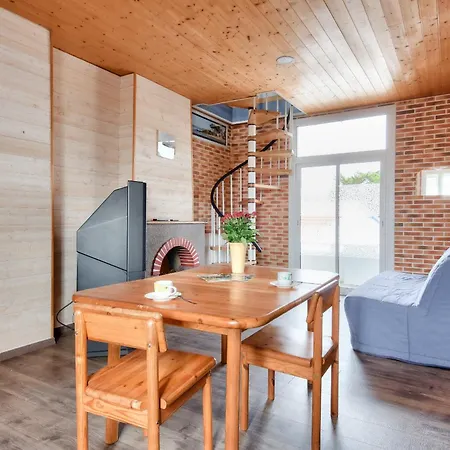 Maison Pour 7 A 100m De La - Jardin